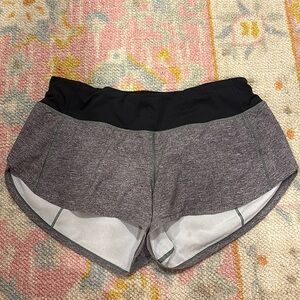 Lululemon Speed Up Short Heather Grey Size 6 EUC